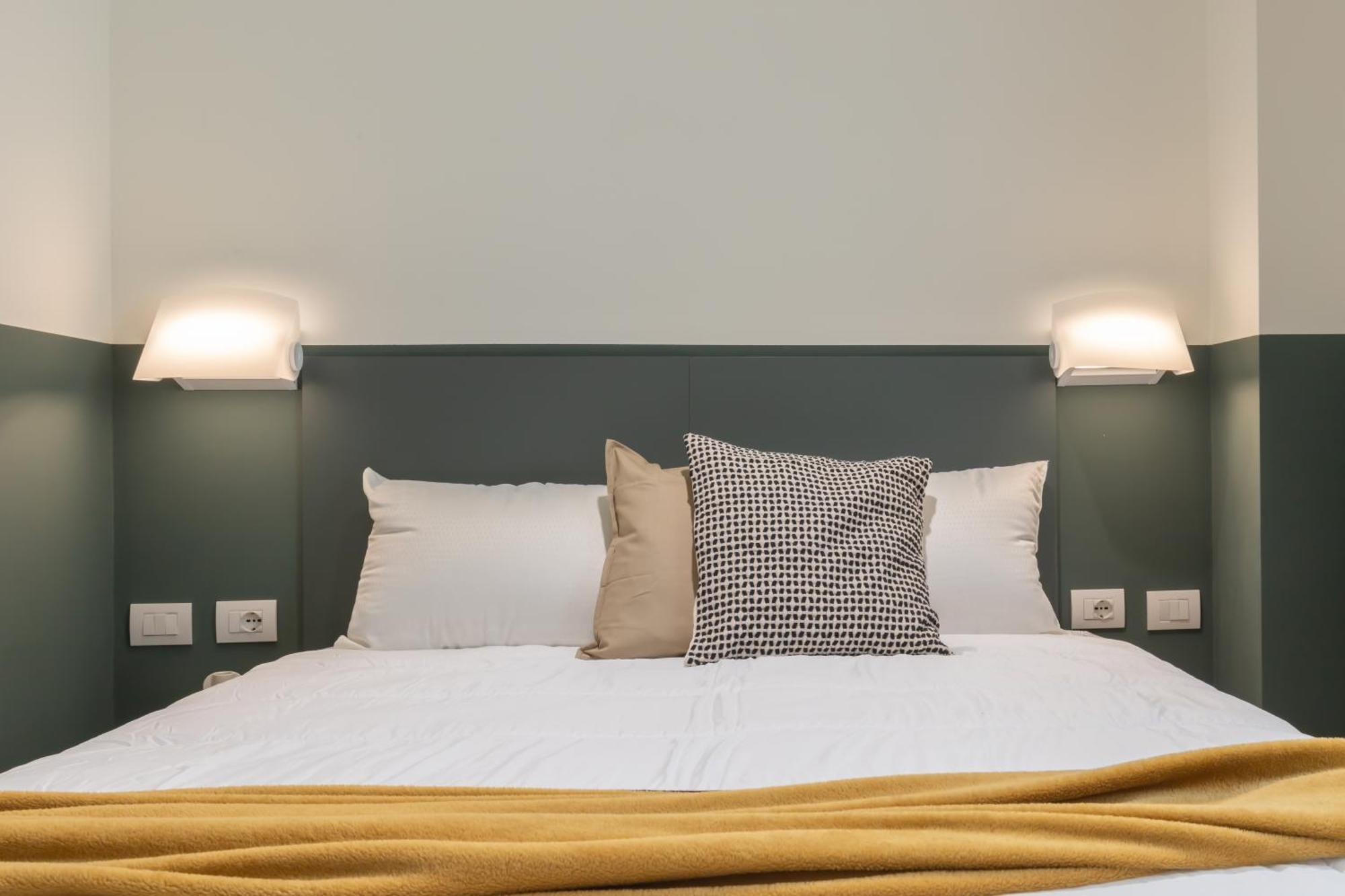 Well-Located Campus Rooms Near City Park Milano Eksteriør bilde